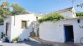 7500, Iznajar,  Delightful 4 bedroom country property with lovely views of the surrounding countryside and olive groves