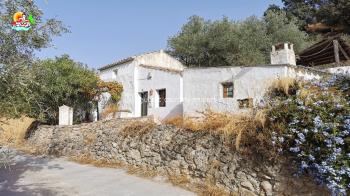 Fuente del Conde, Iznajar, Lovely detached cottage with lots of charm & character and swimming pool
