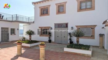 Iznajar, stunning 5 bedroom, 5 bathroom detached country property with breathtaking views of the lake and Iznajar.