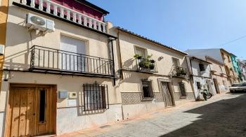 Rute, ready to move into stunning, refurbished 3 bed, 2 bathroom town house in Rute. Sold fully furnished including recently installed electrical appliances.
